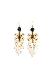 ARETES PERLA PENTABOLA DORADO