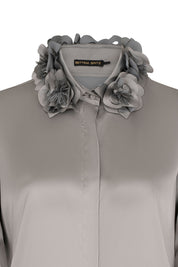 BLUSA VERONICA FLOR CALADA MANC. GRIS