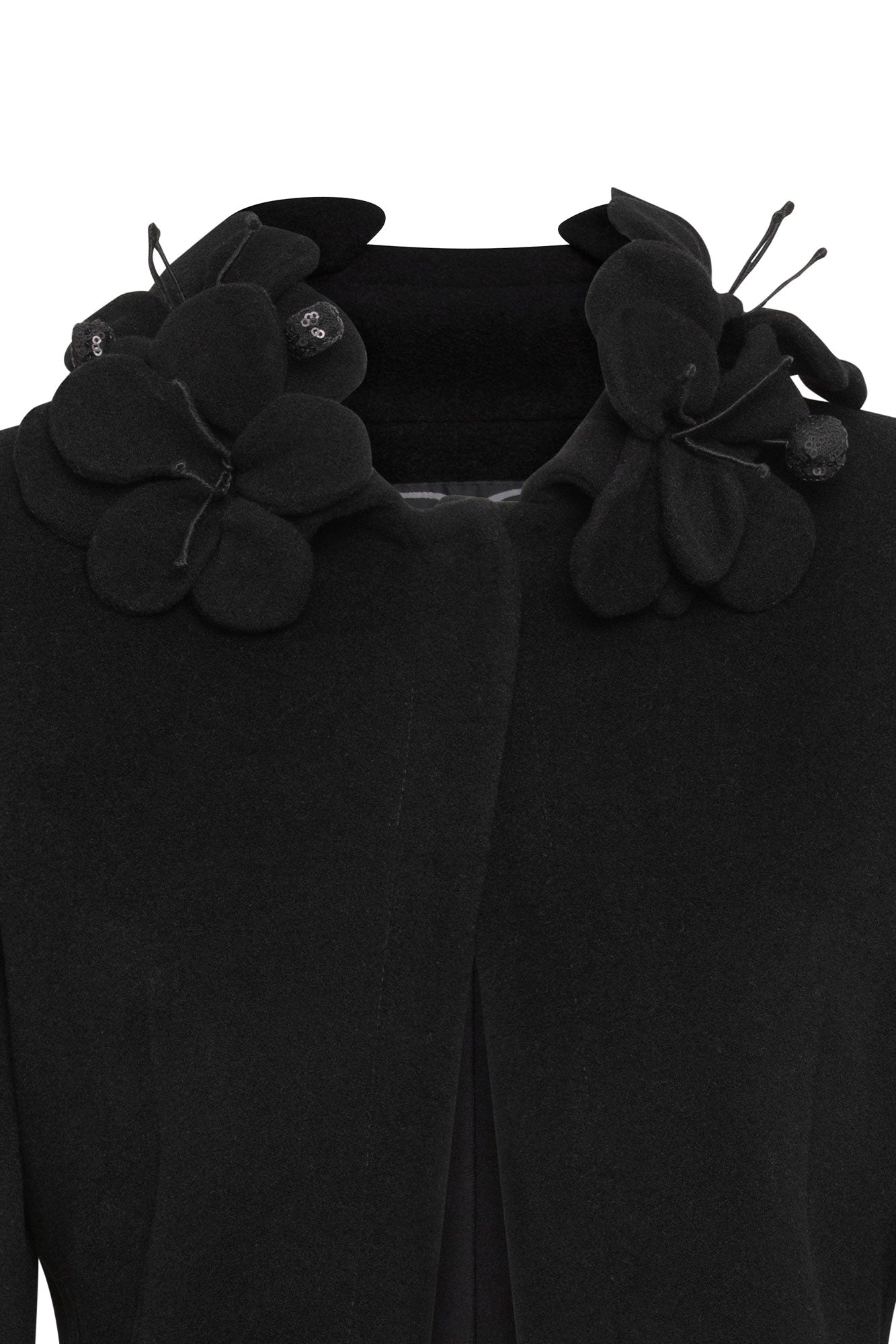 CHAQUETA-VALENTINA-CUELLO-ROSAS-NEGRO-zoom.jpg