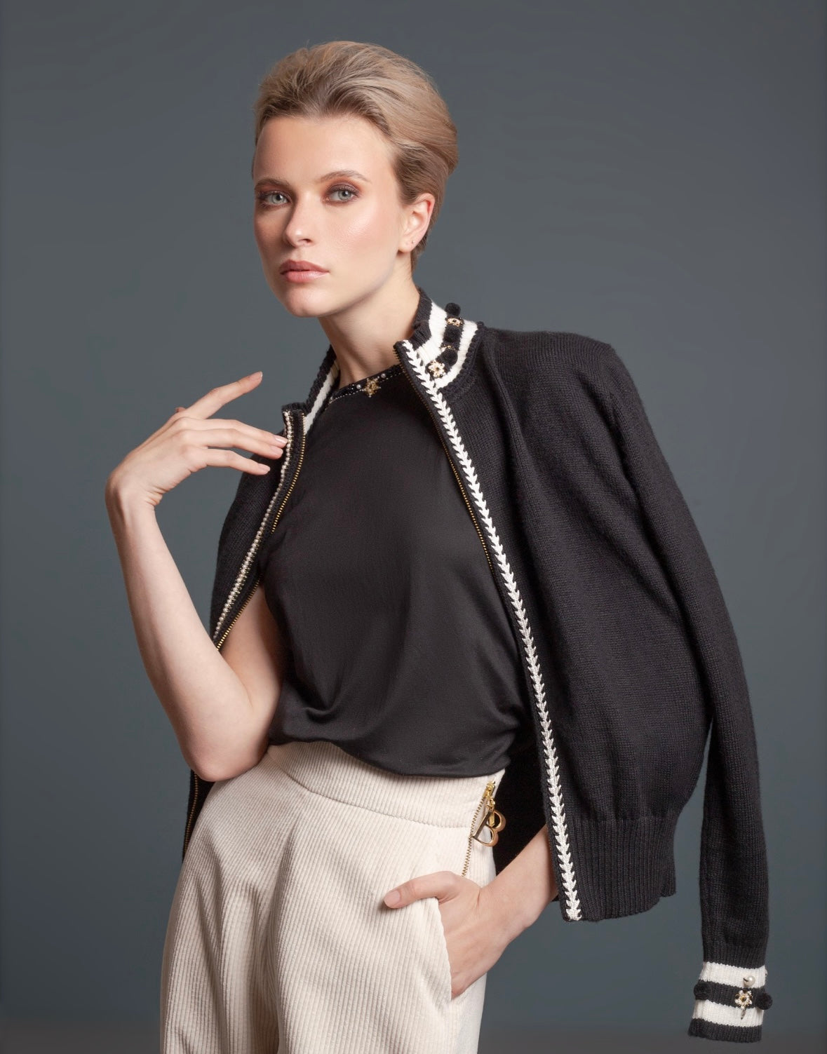 SACO CHAQUETA RAYAS ESTRELLAS NEGRO