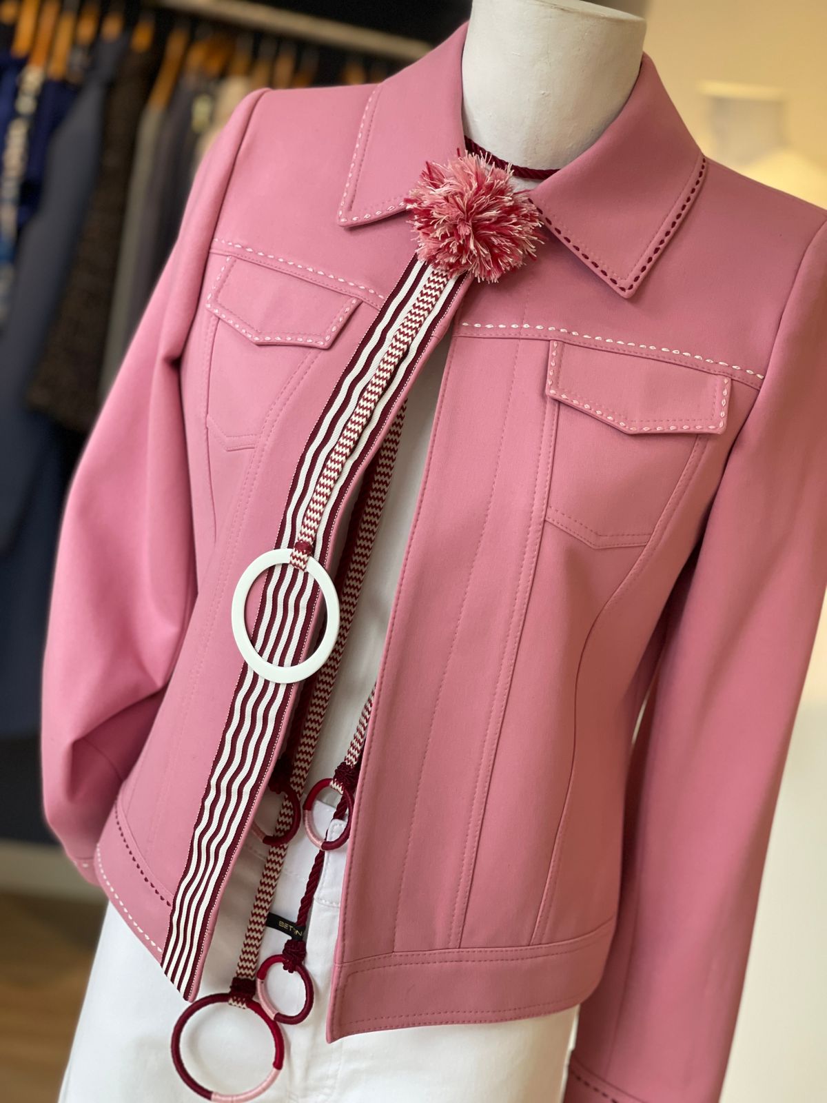 Chaqueta Jean Cinta Argolla Chicle