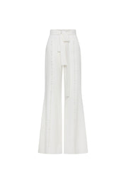 Pantalón Alto Tira Botoncitos Ivory, vista frontal con amarre en la cintura