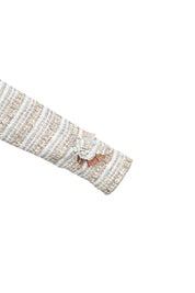 Saco Michell Flor Ramita Tweed – detalle flores bordadas en el puño