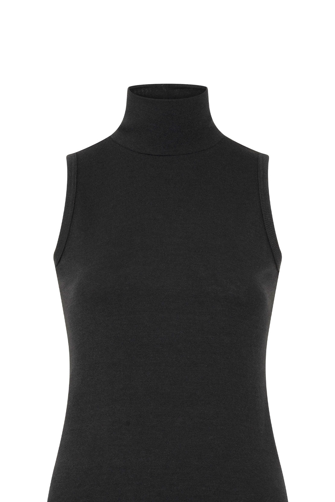 TOP CUELLO ALTO SISA NEGRO