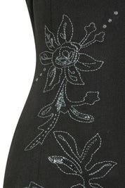 Detalle bordado flor gráfica vestido Valentina negro - Bettina Spitz