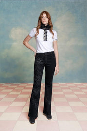 JEAN CAMPANA FLOR GRÁFICA NEGRO