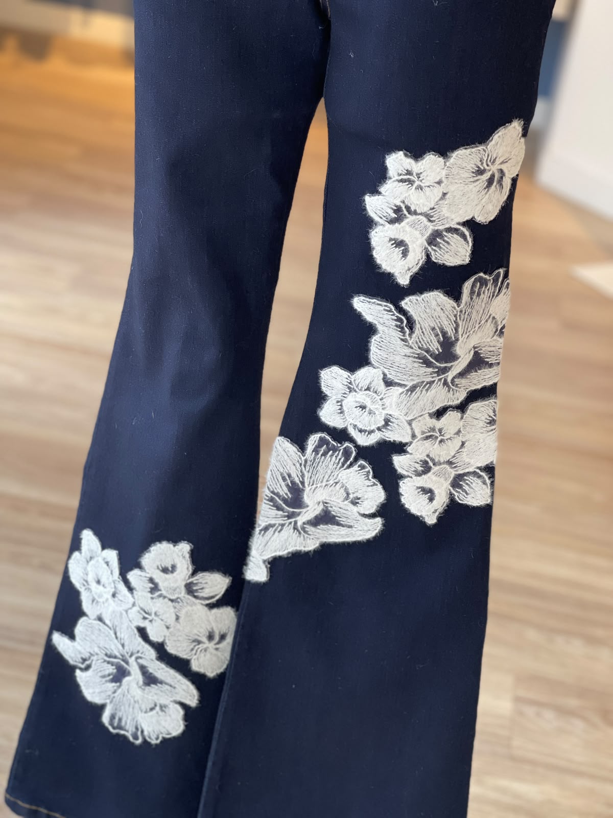 Jean Campana Flor Hilo Navy